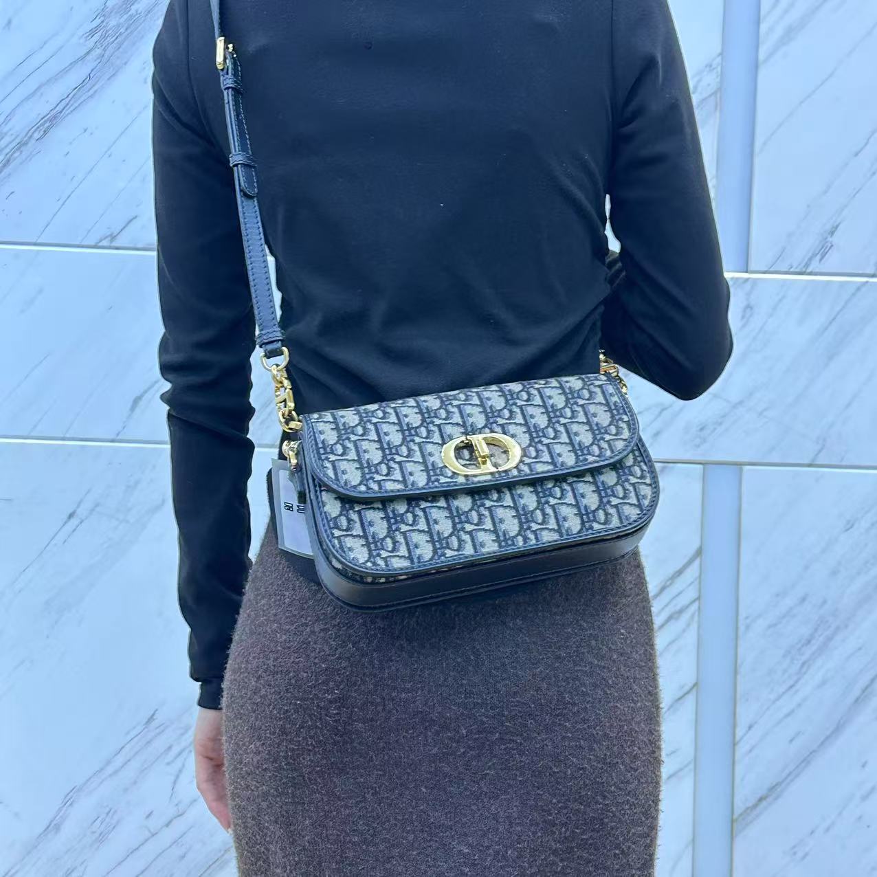 95新 DIOR/迪奥 蒙田30蓝黑花斜跨包/云海优选/58952