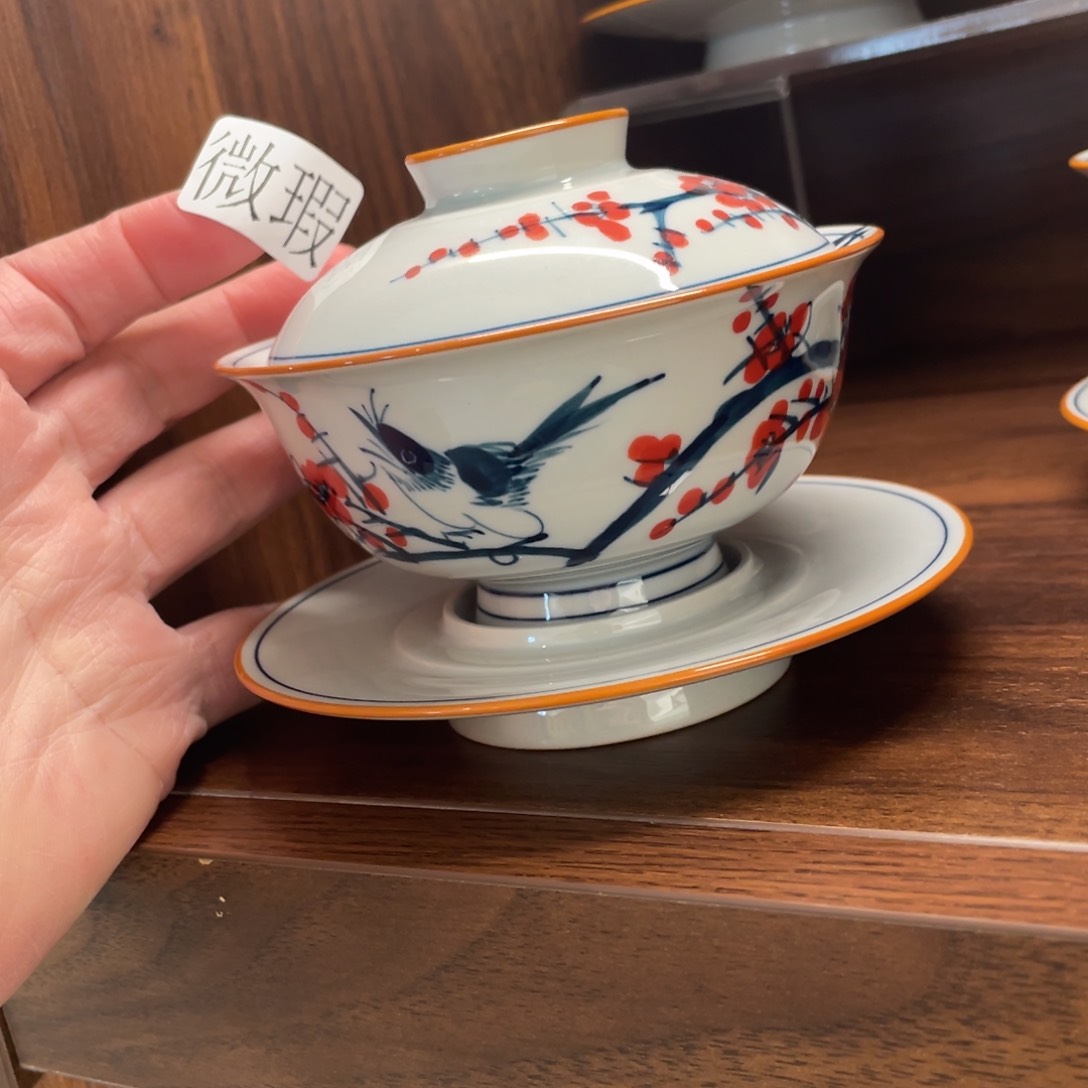 釉下手绘茶具微瑕