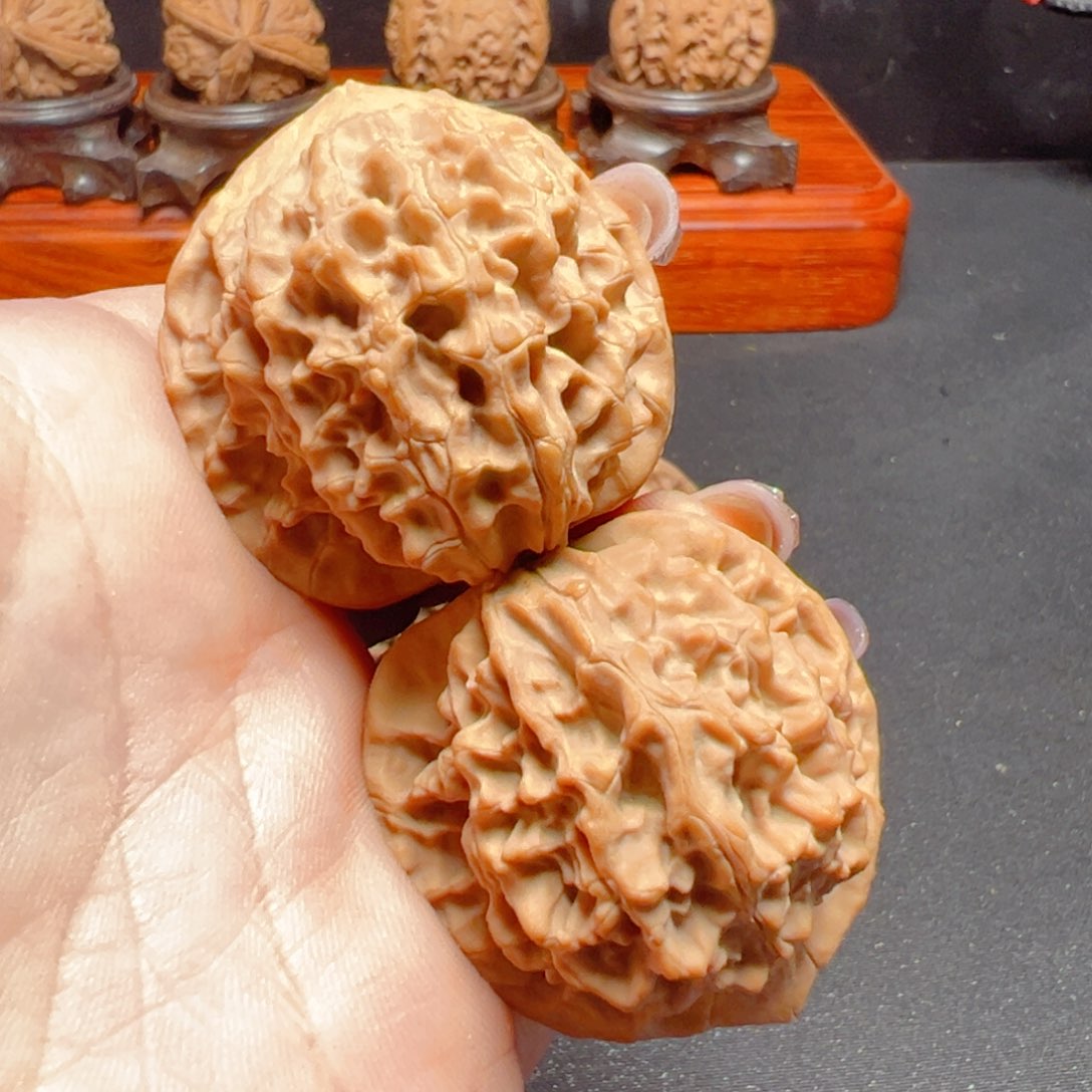 文玩核桃把件招财鼠手把件36