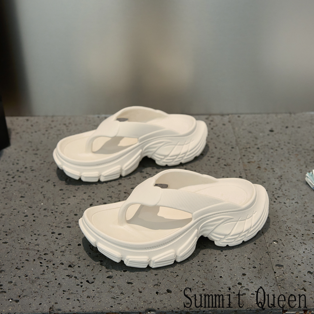 Summit Queen休闲纯色沙滩日常外穿踩屎感厚底人字拖鞋