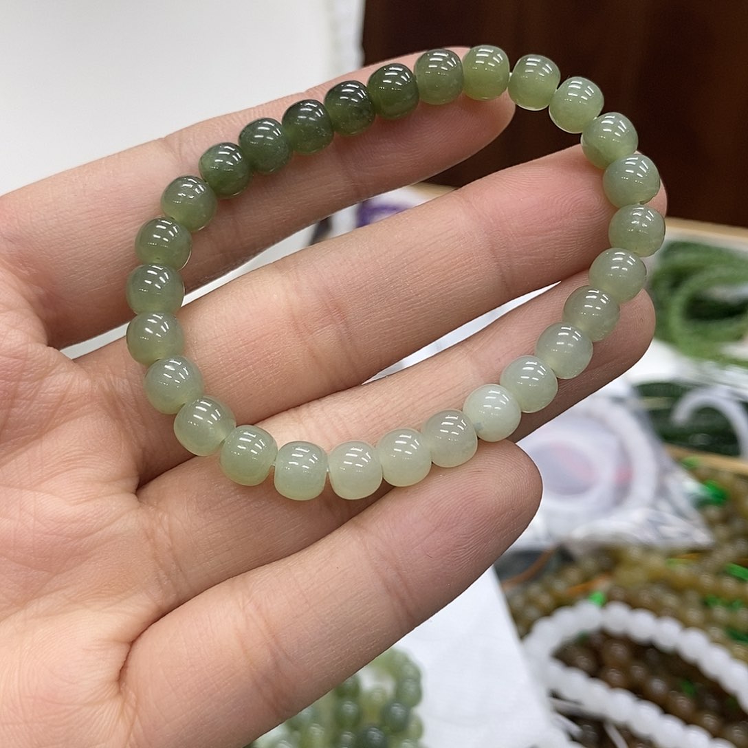 和田玉手链未镶嵌