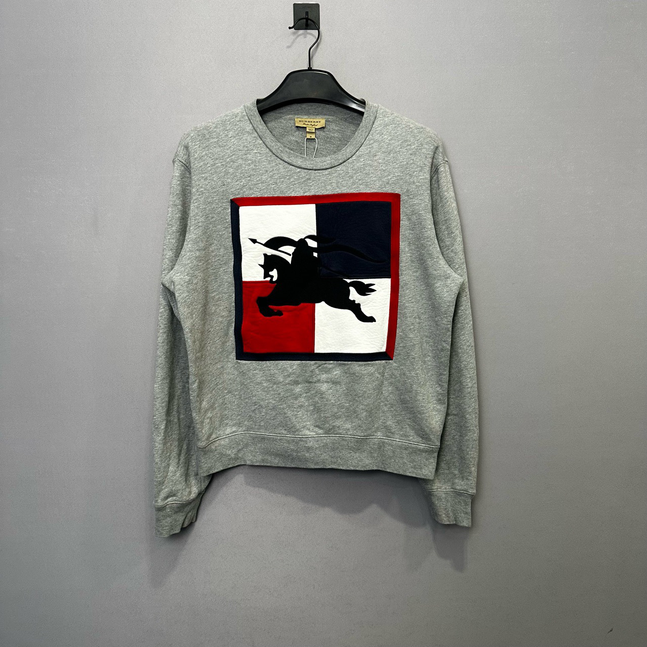 99新 BURBERRY/博柏利 战马刺绣卫衣/M码/公价5700