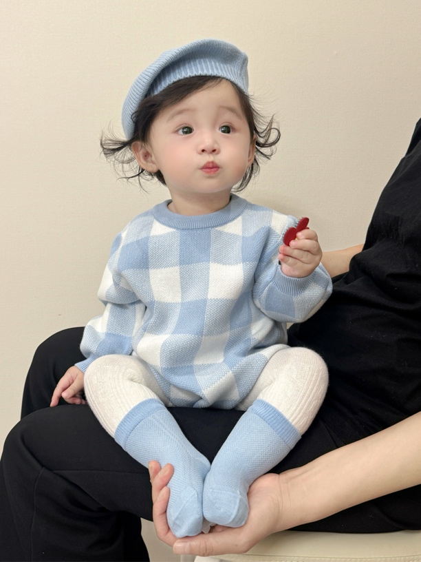 ins秋款衣服洋气格子包屁衣婴儿秋装超萌针织连体衣可爱长袖哈衣