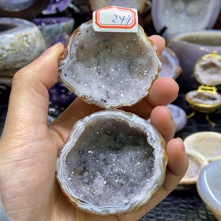 水晶蚕丝盆未镶嵌