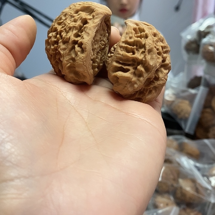 A***.文玩核桃把件42.5蛇头