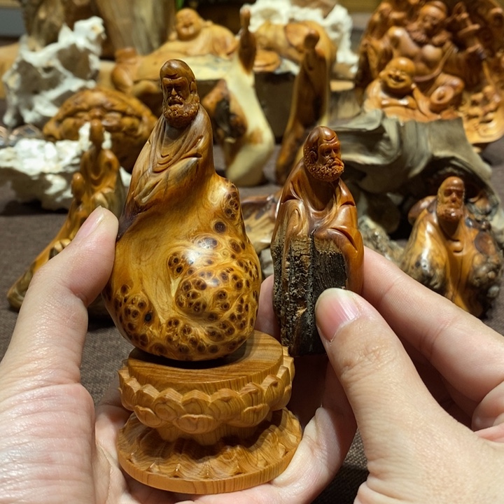 柏木（崖柏）秦*达摩