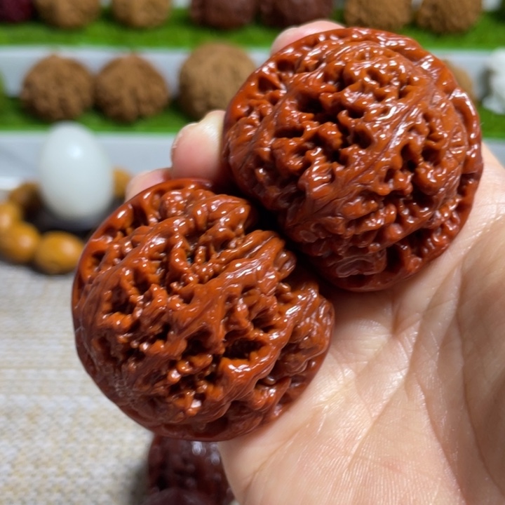 ⁵***⁴把件文玩核桃大粗筋