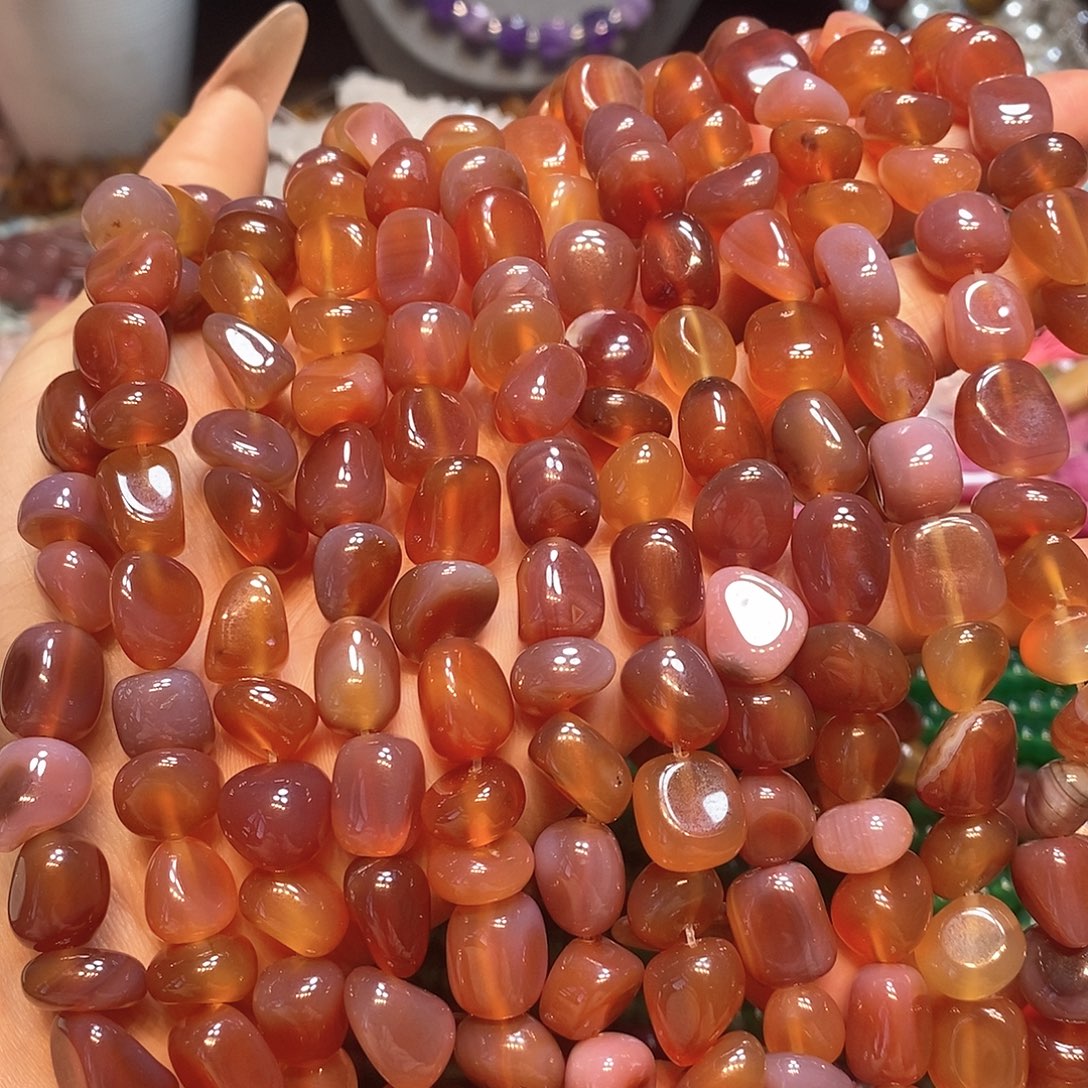 玛瑙/玉髓未镶嵌珠宝半成品天然盐源玛瑙随型一条