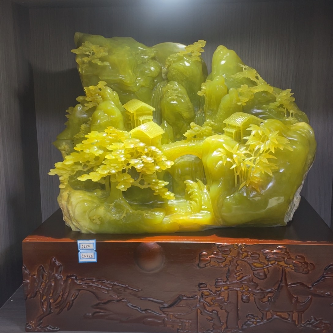 透闪石-蛇纹石玉（覆膜）珠宝奇石合金