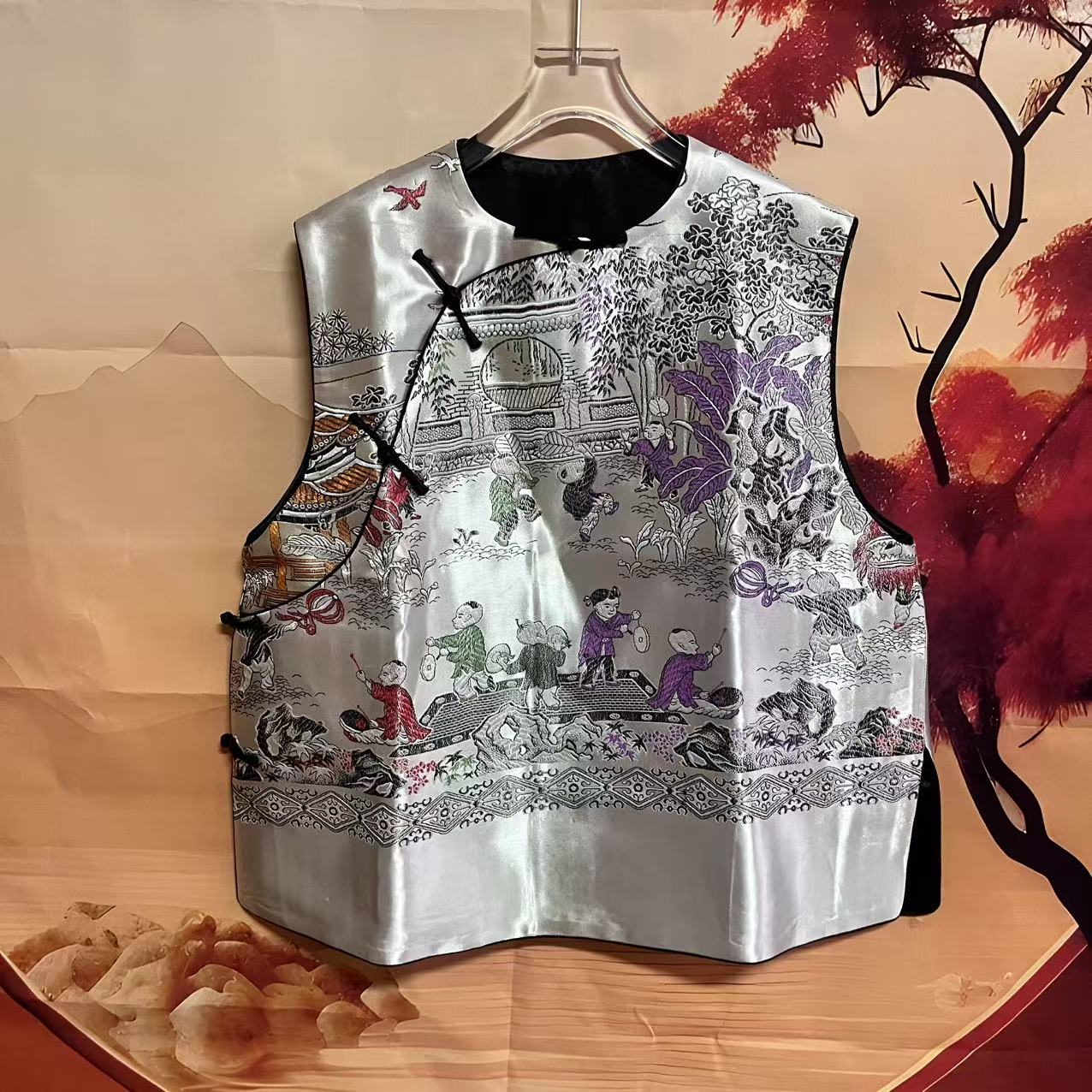 【精工老软缎马甲】精工特价老软缎马甲（老软缎有岁月痕迹介意勿拍）