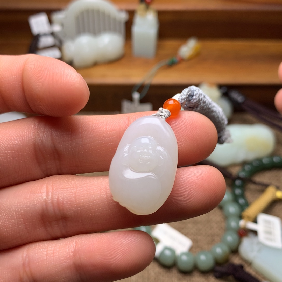 和田玉挂件未镶嵌