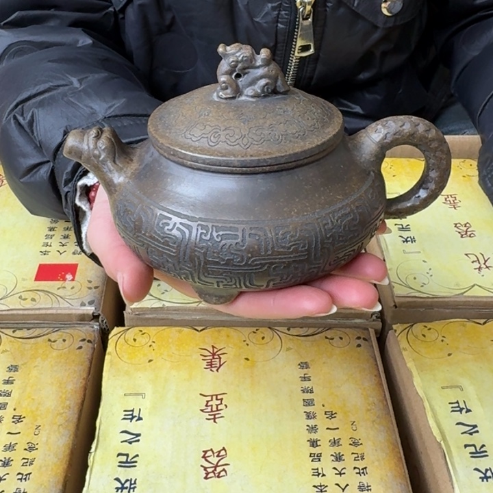 宜兴紫砂壶，现场开炸！