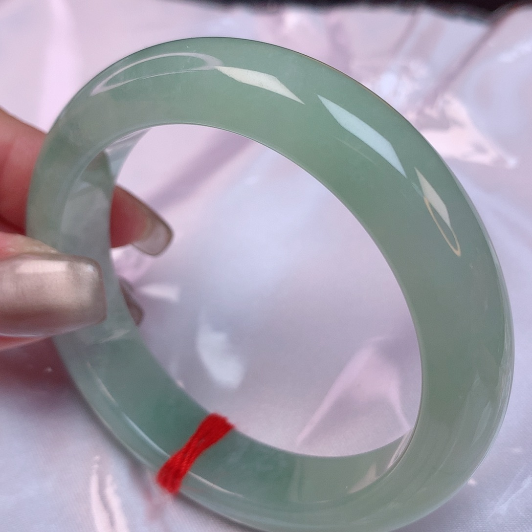 翡翠手镯未镶嵌53+ 翡翠手镯