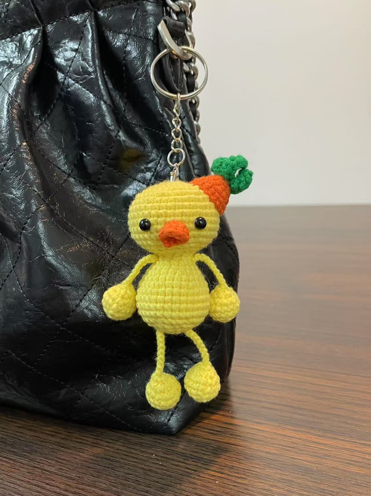 【成品挂件】手工钩织吊脚鸭子动物挂件毛线编织diy钥匙扣送人礼物