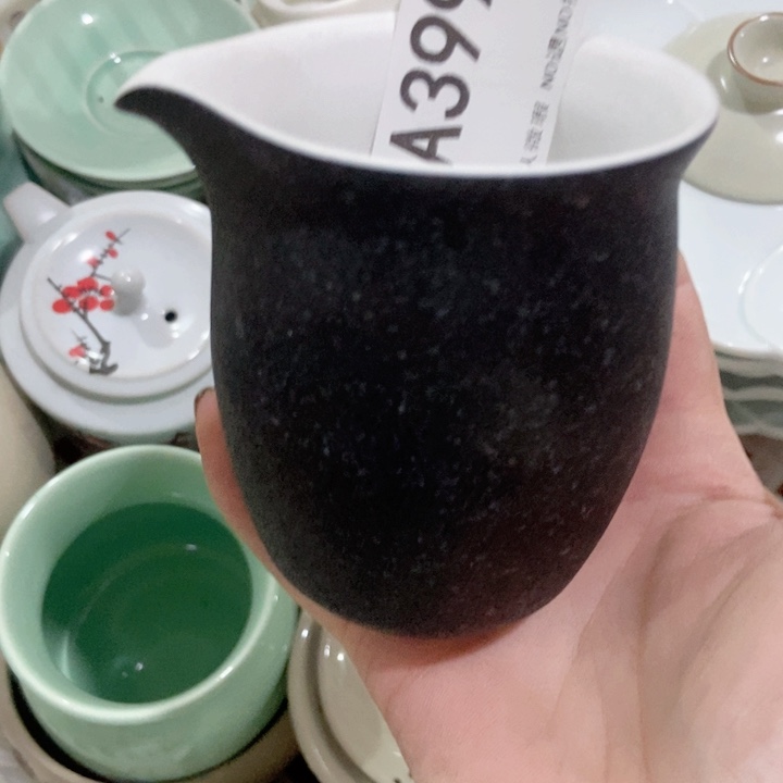 茶具微瑕，介意勿拍