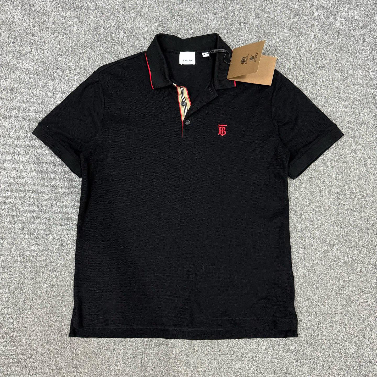 未使用 BURBERRY/博柏利 14169390黑色领口格纹胸前TB刺绣短袖L码