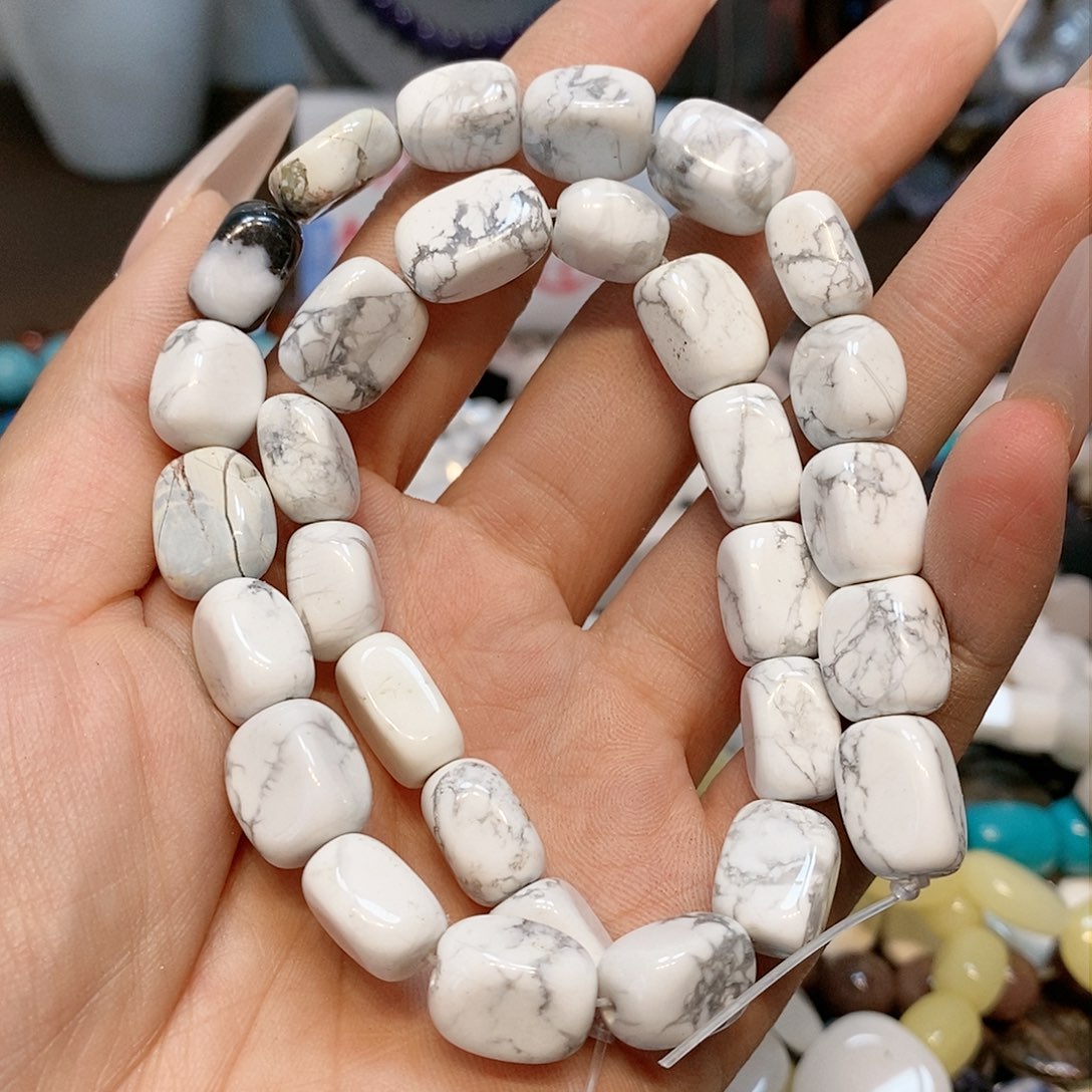 散珠玛瑙/玉髓白松一条