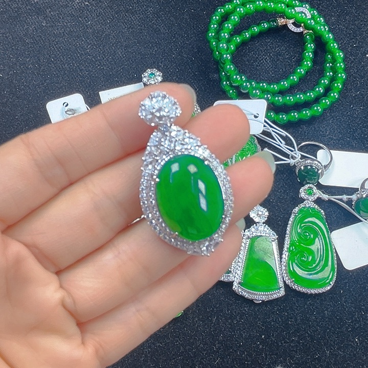 翡翠吊坠(不含链)银S925镶嵌