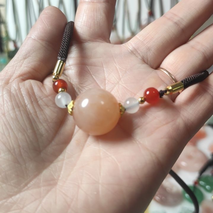 石英质玉颈饰未镶嵌桃花酿圆珠锁骨链