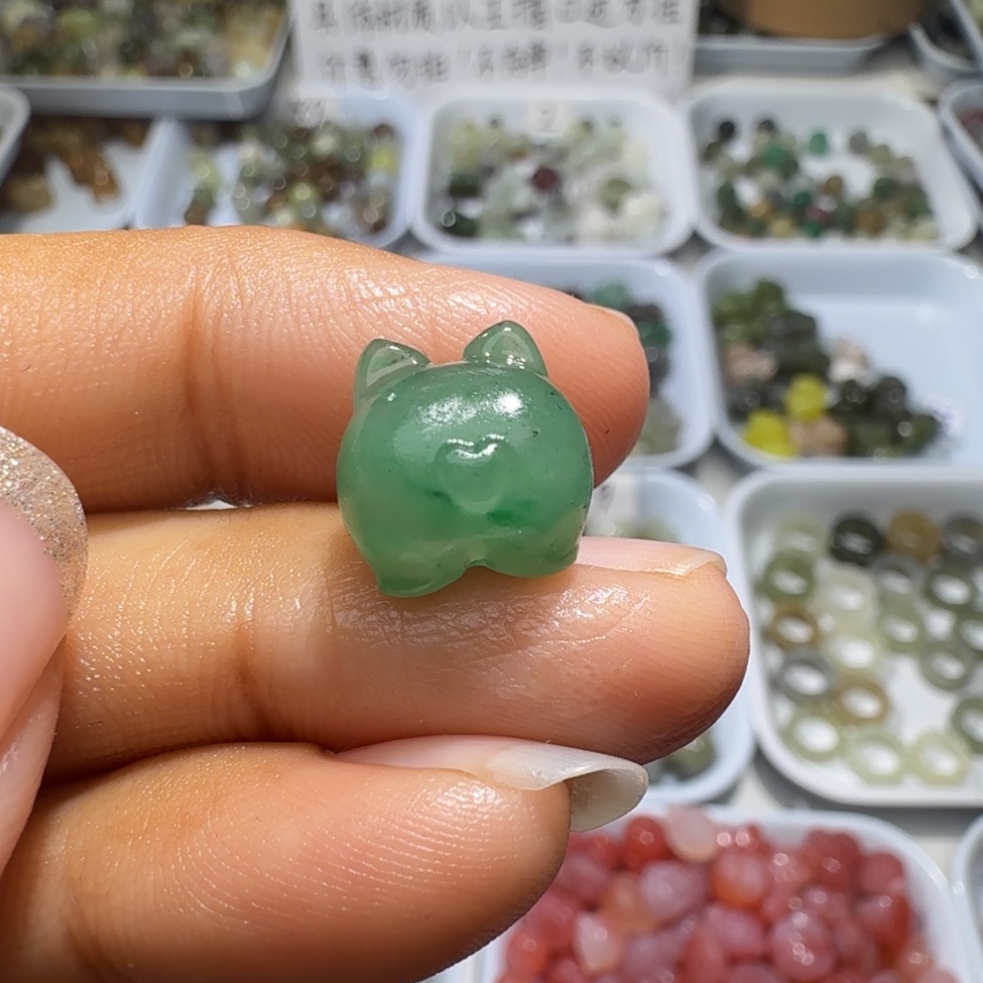 和田玉未镶嵌珠宝奇石