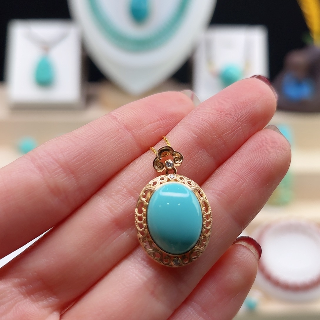 绿松石配饰18K金镶嵌