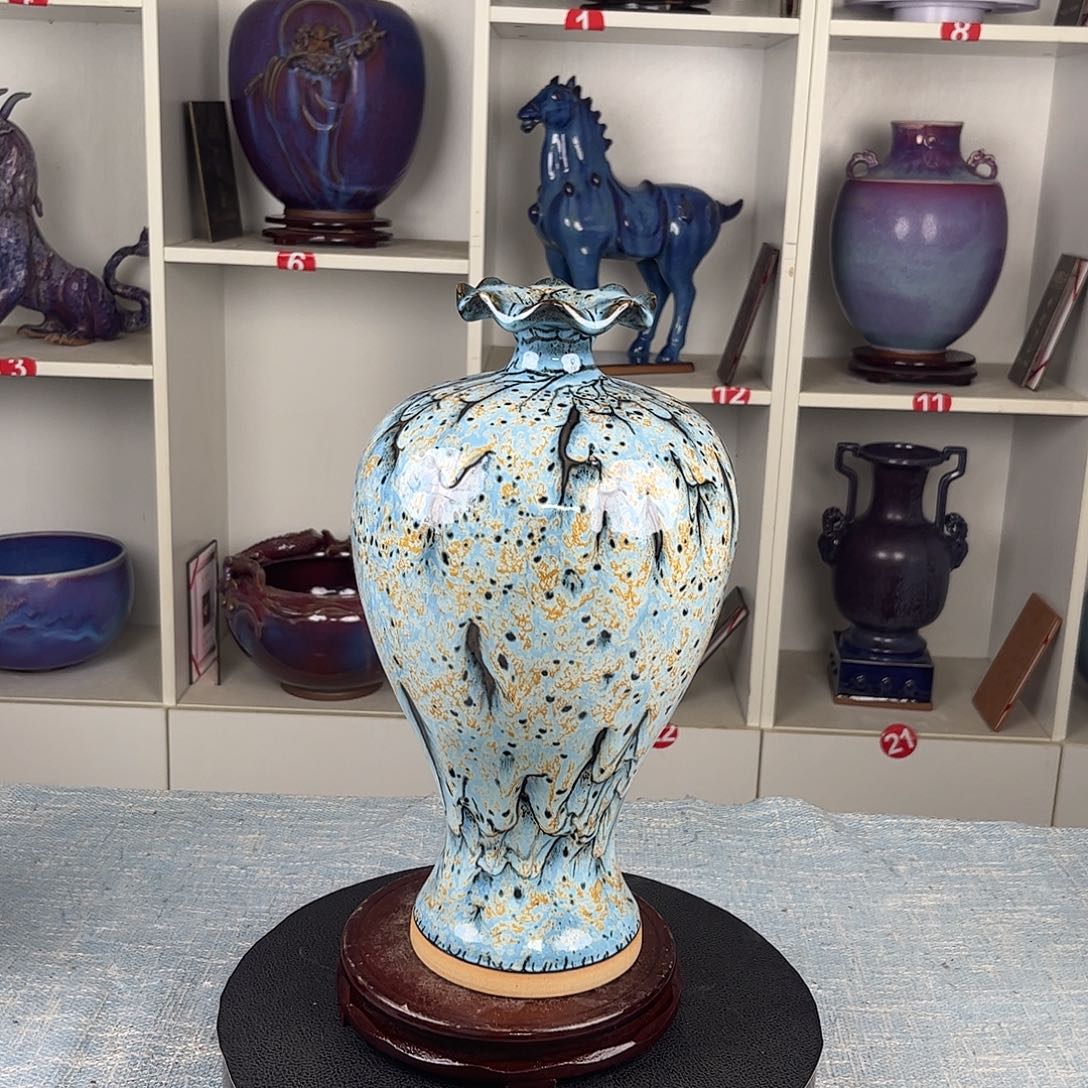 瓷片荷韵瓶精品无礼盒无证书