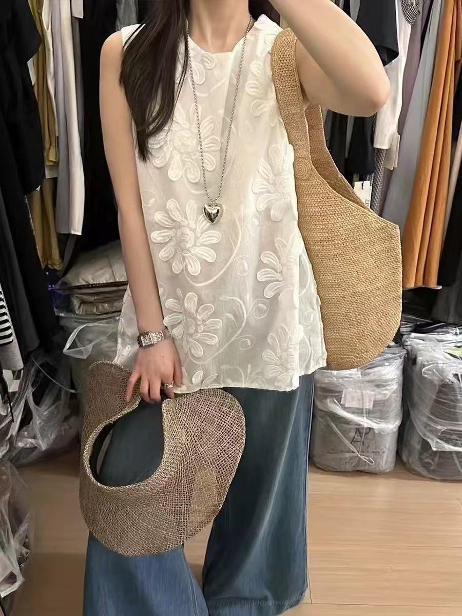 [按编号拍]新款无袖衬衫背心法式高级感木耳花边背心上衣女