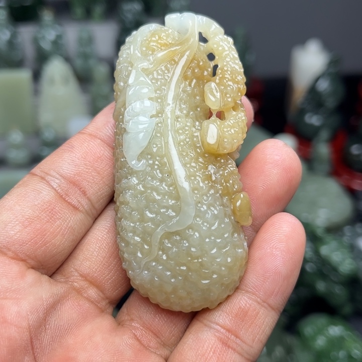 和田玉挂件未镶嵌