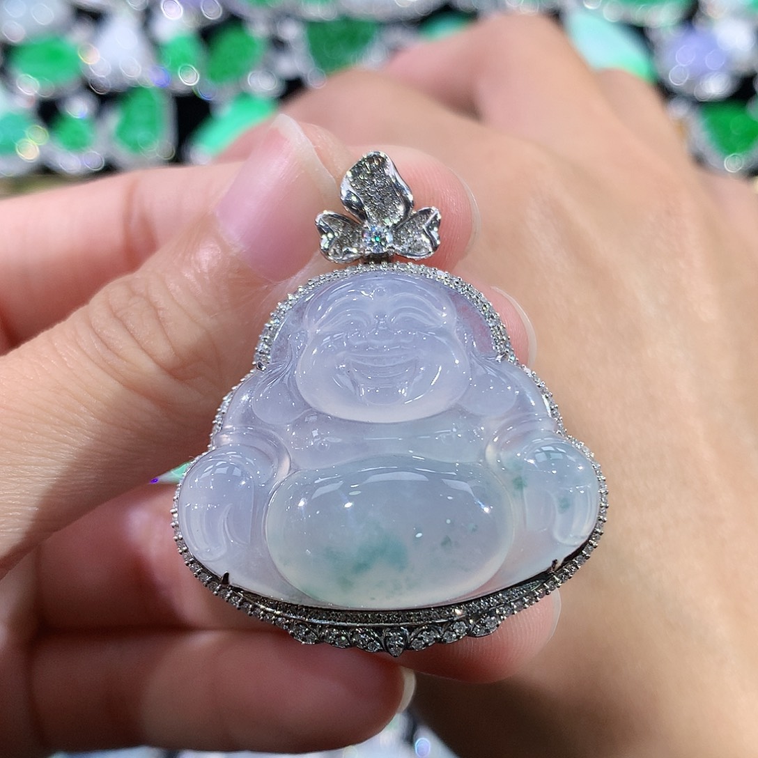 翡翠18K金镶嵌颈饰