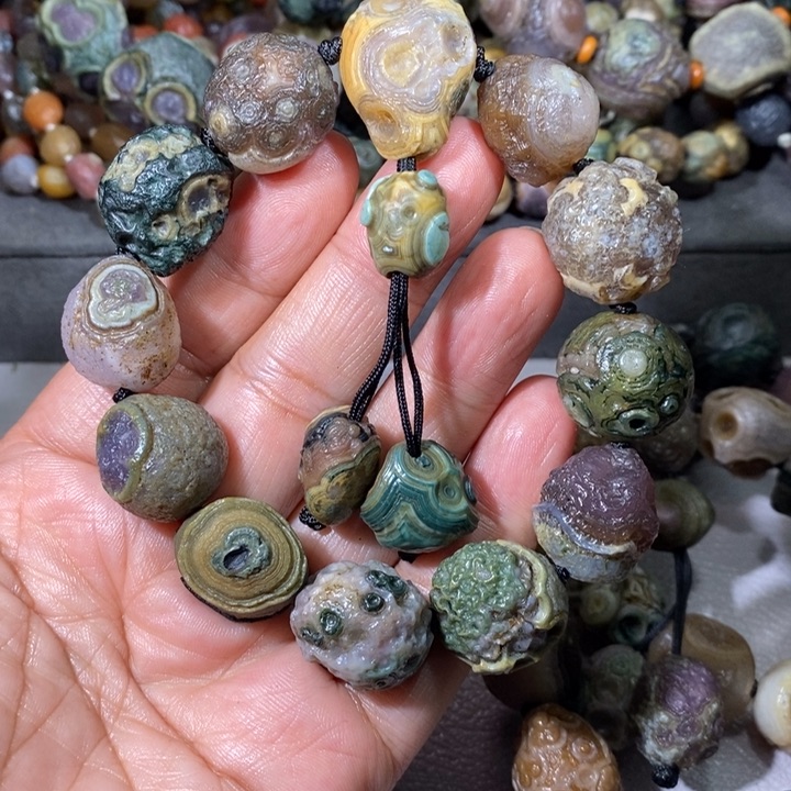 未镶嵌玛瑙/玉髓珠宝奇石牧*