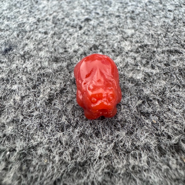 雕刻 瑞兽川料直径10对孔14 吞金兽 完美配珠柿子红 