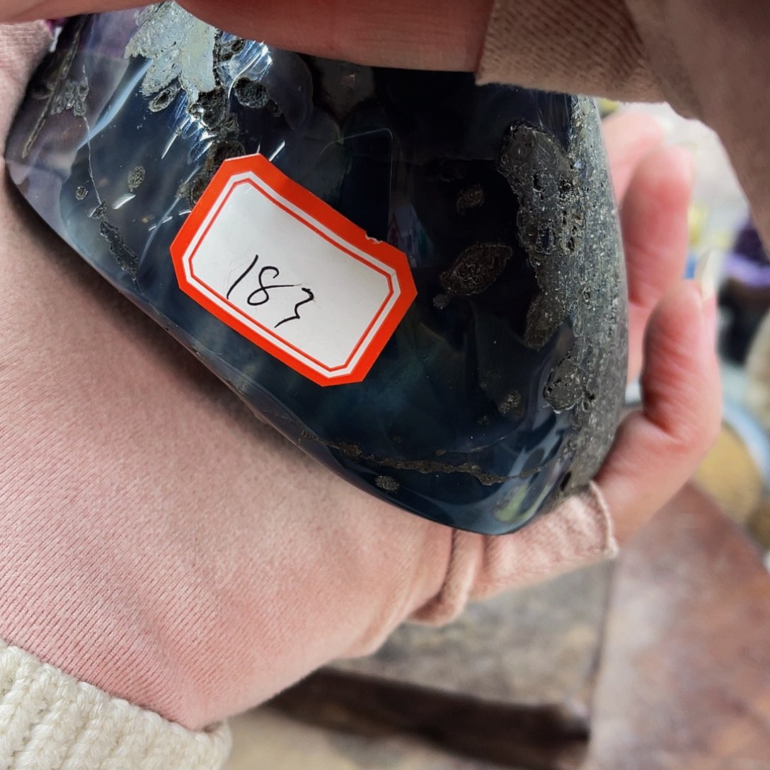 水晶随形摆件未镶嵌