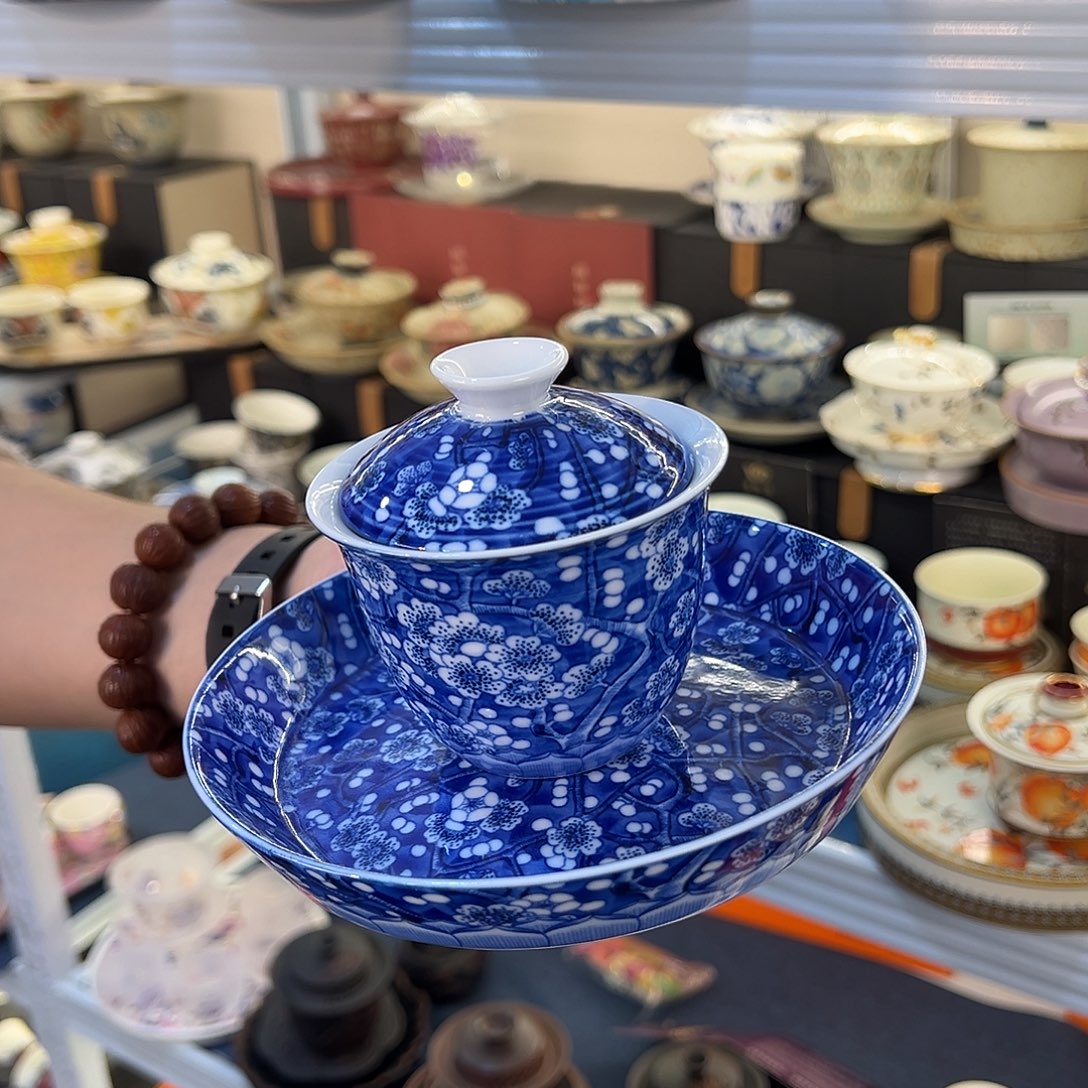 盖碗很漂亮我很喜欢