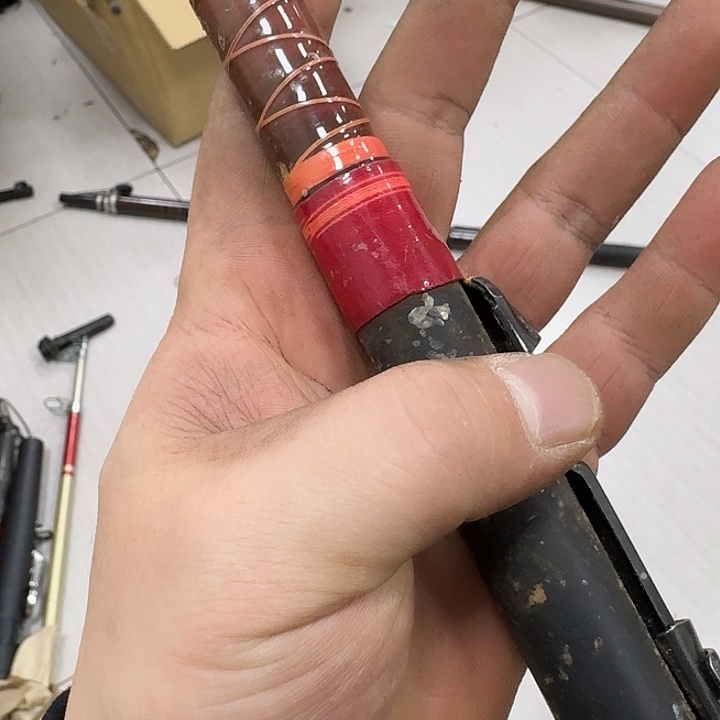 自***心1.8m以下碳素鱼竿