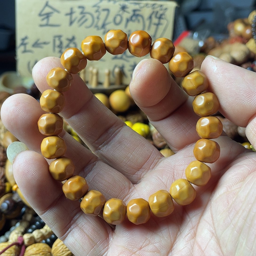 霞***姐吊坠佛螺菩提单件