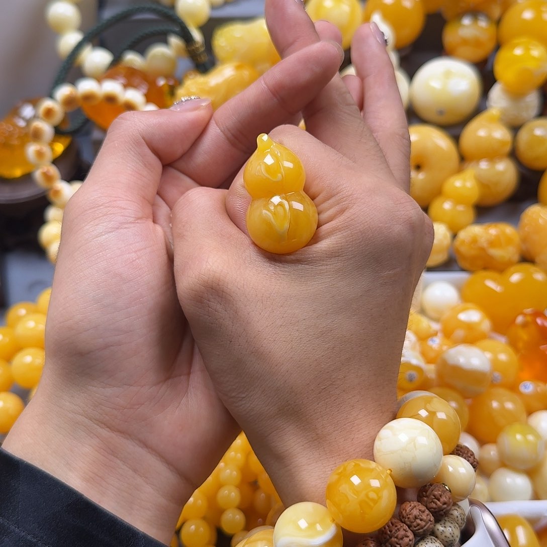 琥珀珠宝奇石未镶嵌葫芦