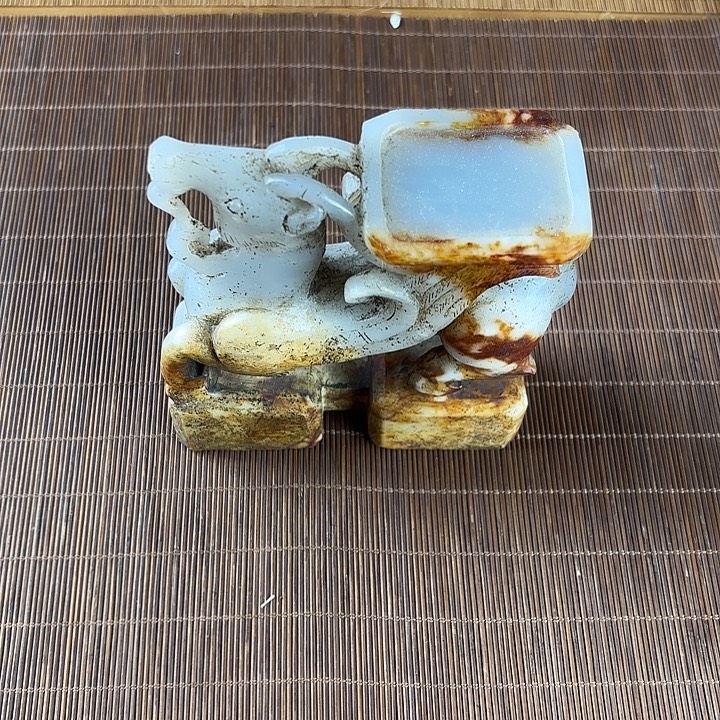 适***王和田玉未镶嵌挂件