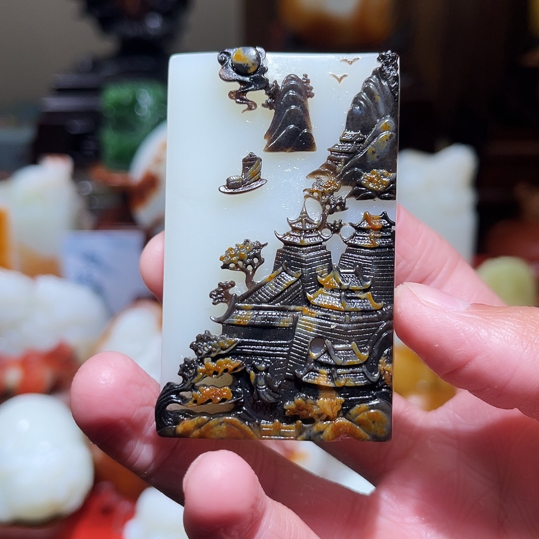 用***6和田玉未镶嵌颈饰