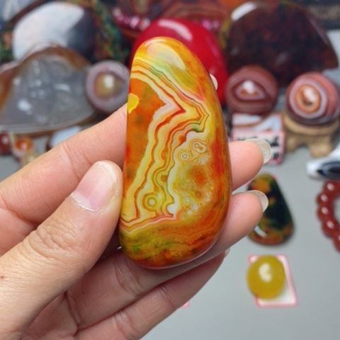 未镶嵌玛瑙/玉髓珠宝奇石