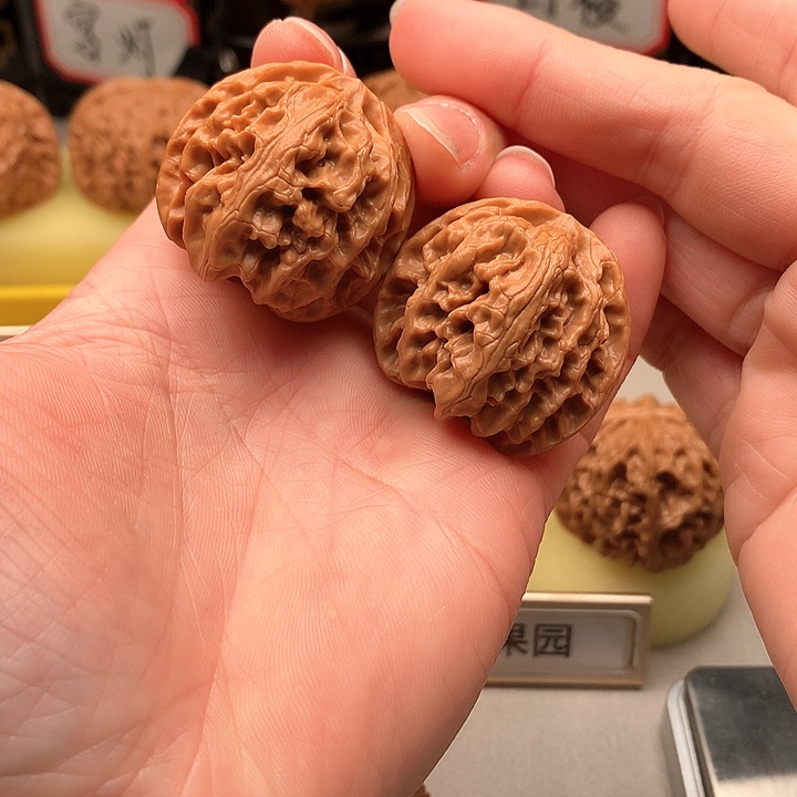 文玩核桃吊坠34尺精品苹果园633号