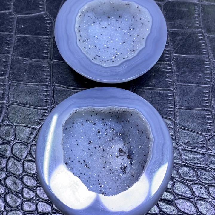 福利聚宝盆未镶嵌水晶