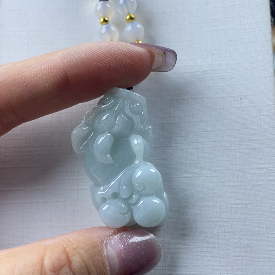 翡翠未镶嵌项圈貔貅微瑕介意勿拍不退不换