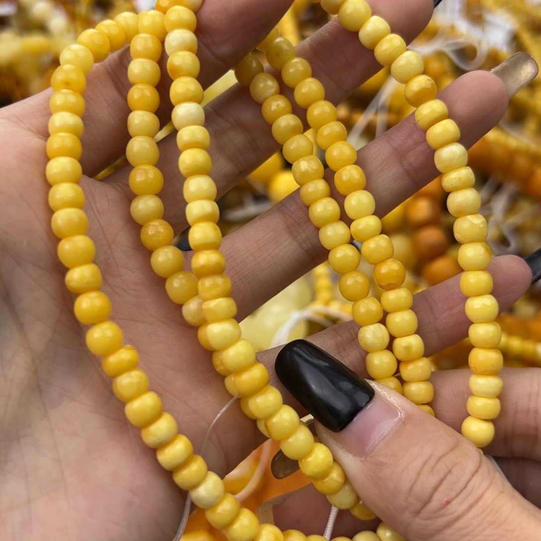 琥珀珠宝奇石未镶嵌