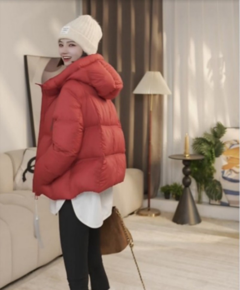 零压云朵泡芙2025新95新国标白鹅绒高充226g连帽短款羽绒服YR116