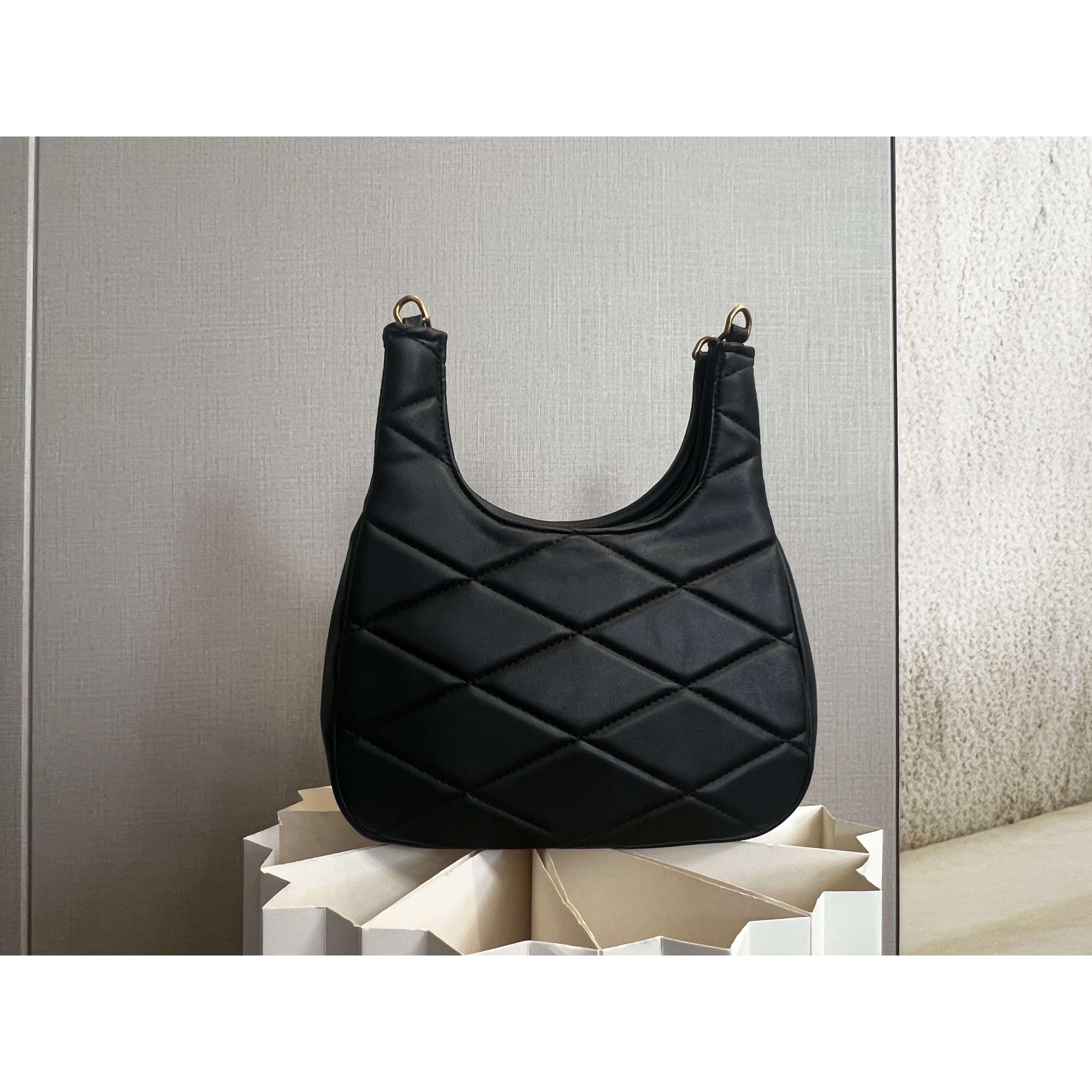 TOLEX2025新款手工时尚百搭U女包黑色