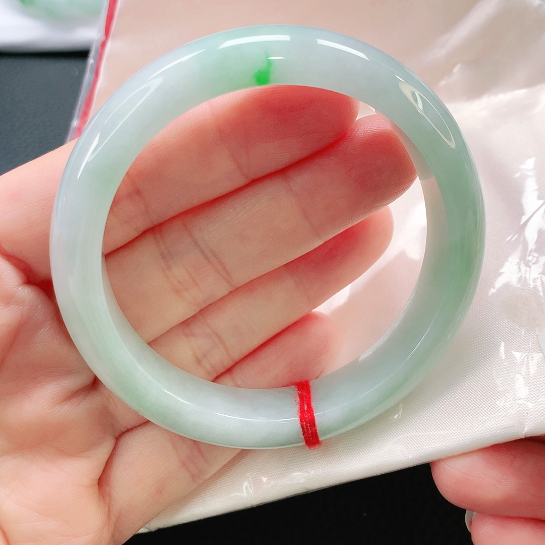 未镶嵌手镯翡翠56.5正