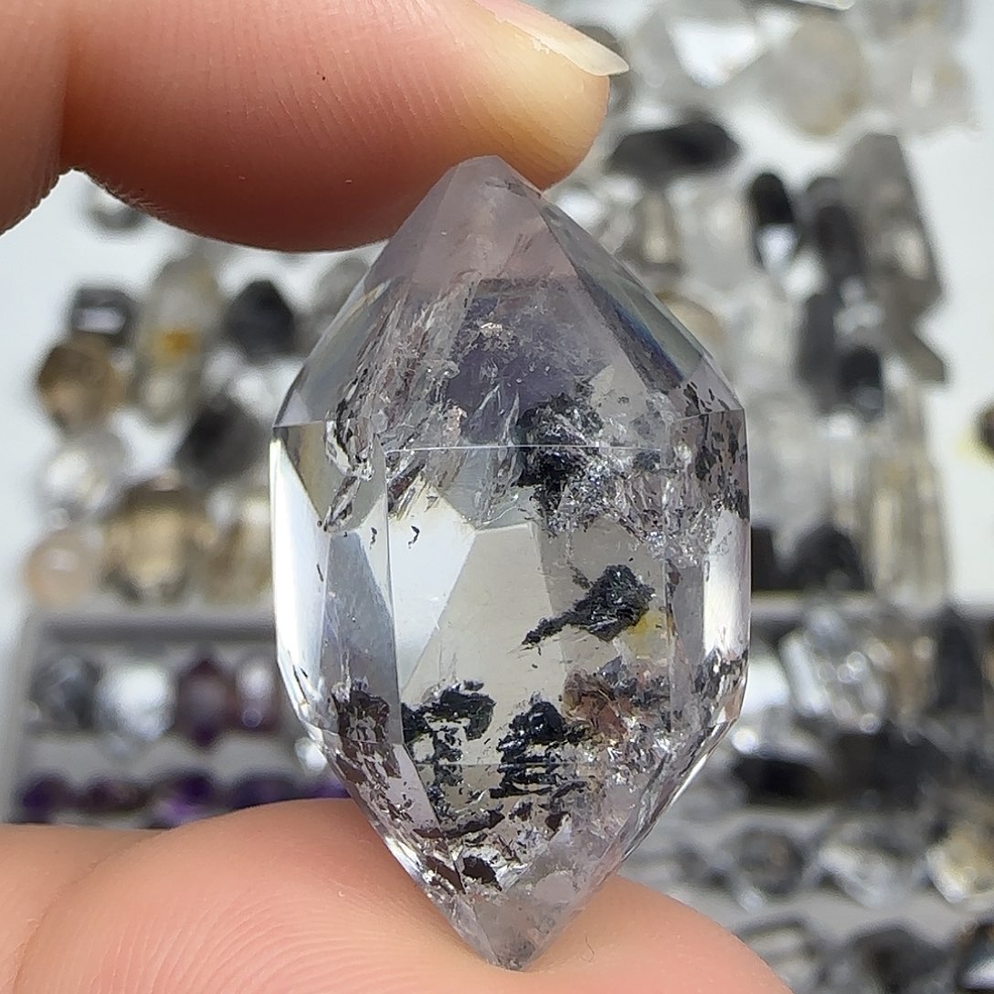 水晶珠宝半成品未镶嵌闪灵双尖随形