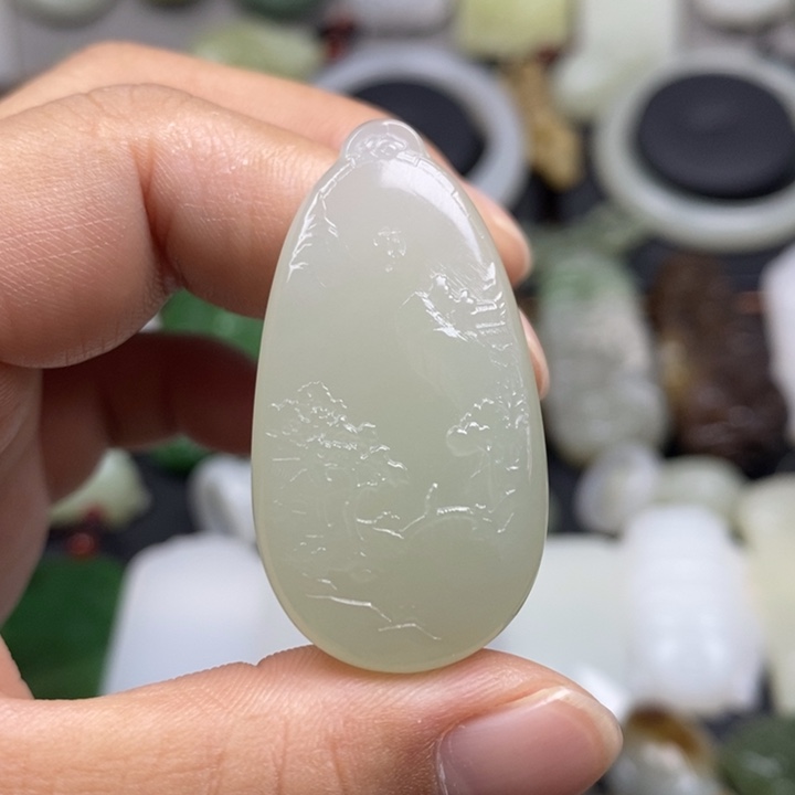 和田玉未镶嵌颈饰