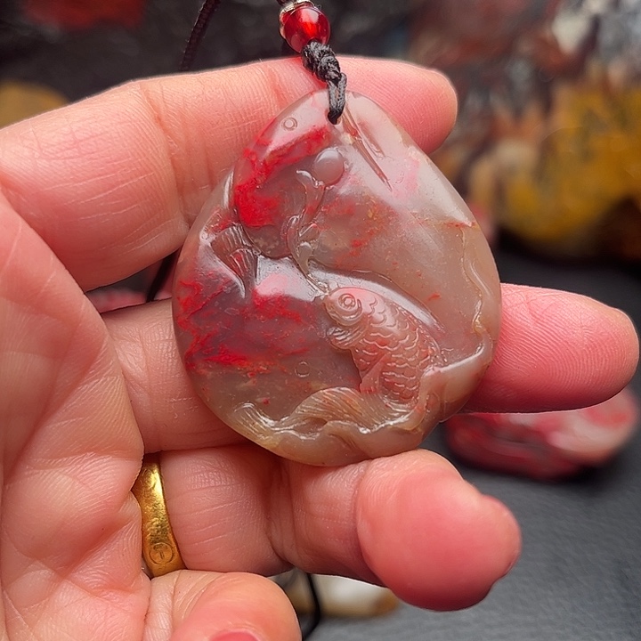 昌化鸡血石血色艳丽质地温润