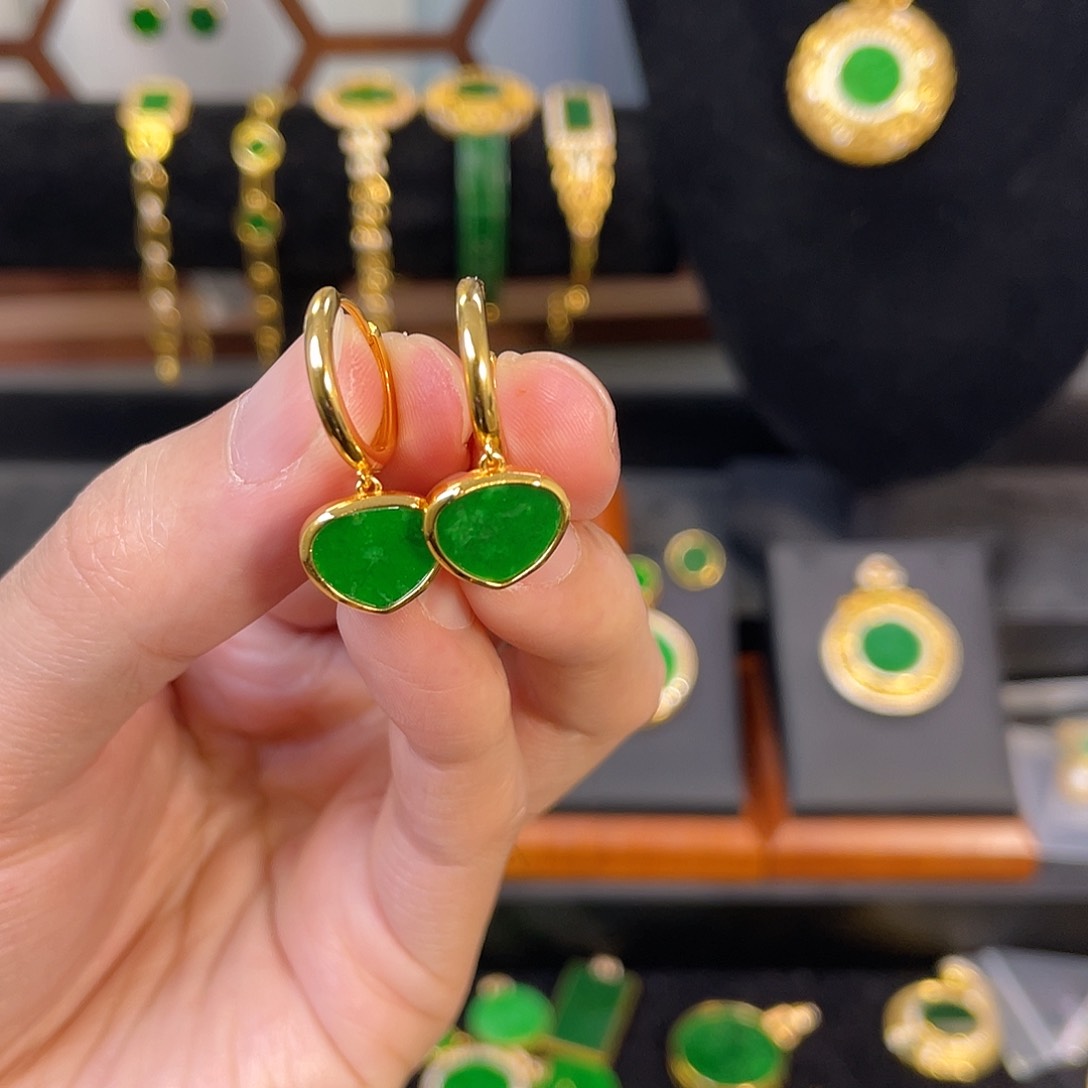 翡翠耳饰银S925镀金镶嵌